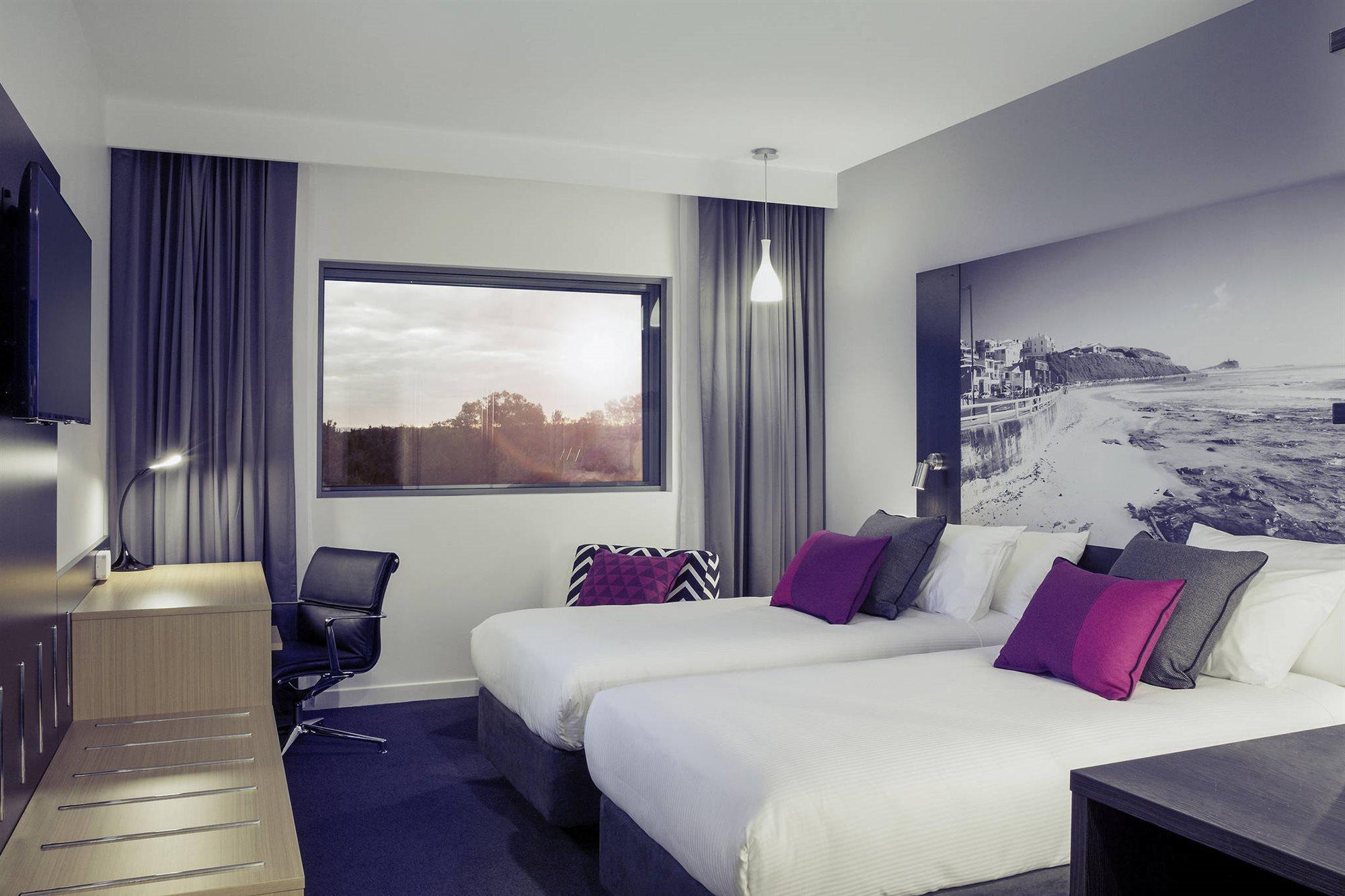 Mercure Newcastle Airport Exterior photo