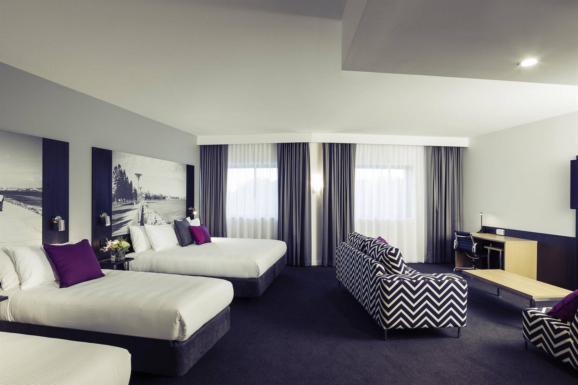 Mercure Newcastle Airport Exterior photo