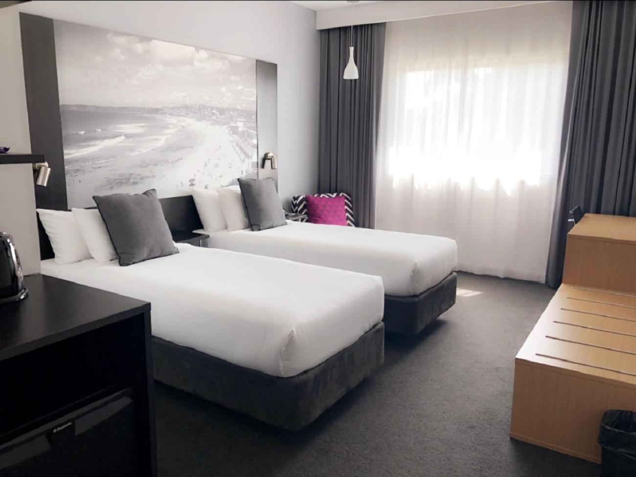 Mercure Newcastle Airport Exterior photo