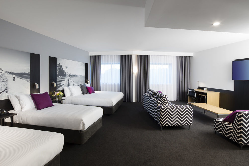 Mercure Newcastle Airport Exterior photo