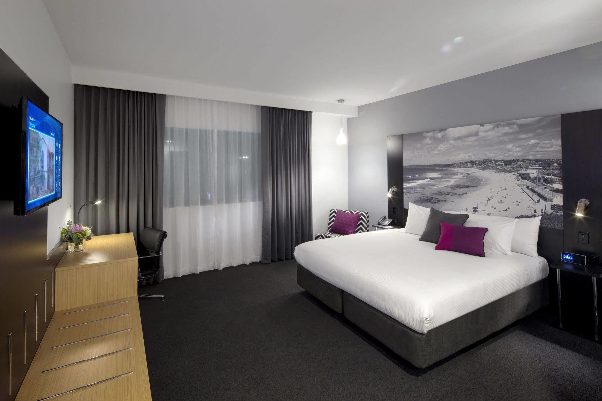Mercure Newcastle Airport Exterior photo